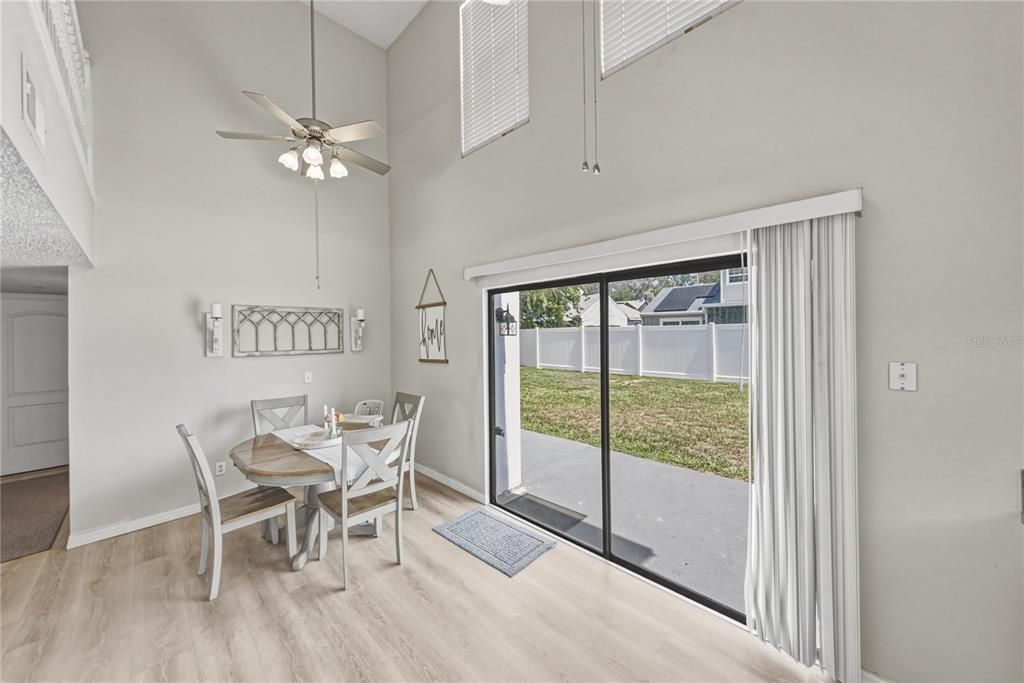 For Sale: $315,000 (3 beds, 2 baths, 1410 Square Feet)