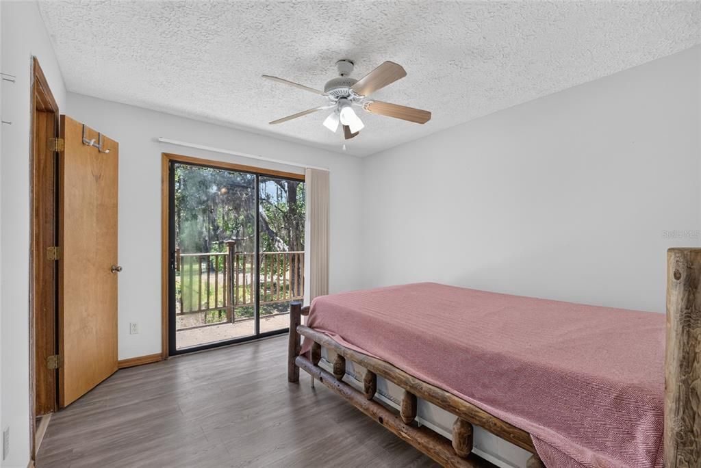 En Venta: $324,900 (3 camas, 2 baños, 1390 Pies cuadrados)
