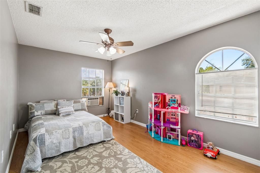 For Sale: $635,000 (4 beds, 3 baths, 2148 Square Feet)