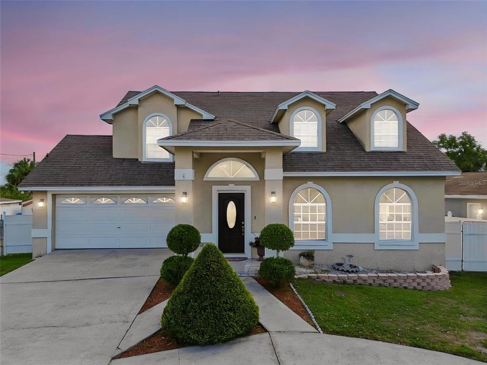 For Sale: $635,000 (4 beds, 3 baths, 2148 Square Feet)