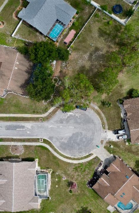 待售: $126,000 (0.27 acres)