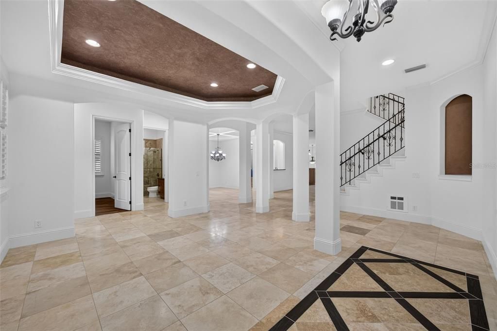 En Venta: $1,695,000 (4 camas, 4 baños, 3723 Pies cuadrados)
