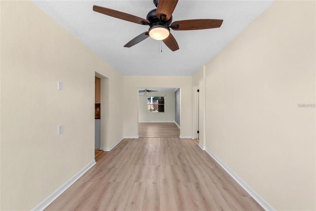 For Sale: $299,000 (3 beds, 2 baths, 1582 Square Feet)