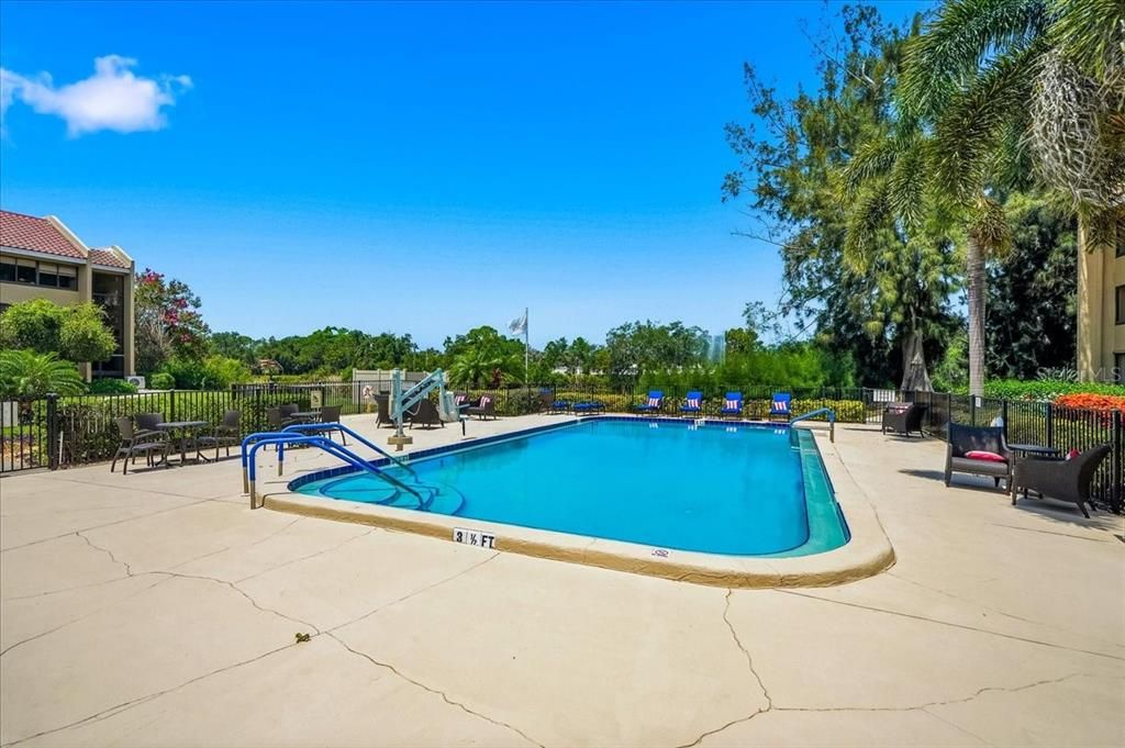 For Rent: $4,600 (2 beds, 2 baths, 1445 Square Feet)