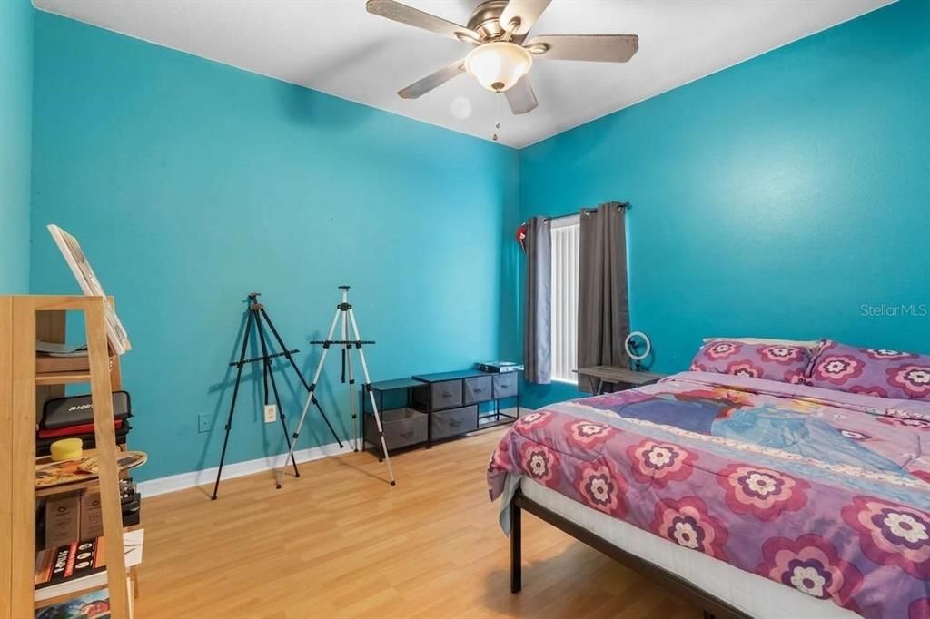 For Sale: $419,000 (4 beds, 3 baths, 3005 Square Feet)