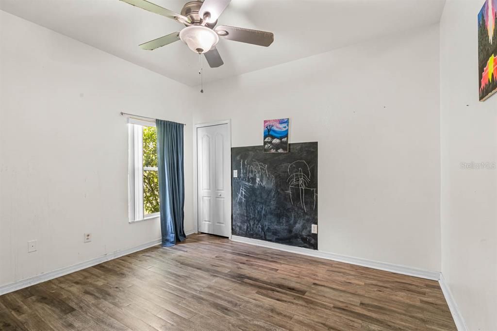 For Sale: $419,000 (4 beds, 3 baths, 3005 Square Feet)