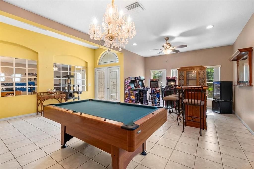 For Sale: $419,000 (4 beds, 3 baths, 3005 Square Feet)