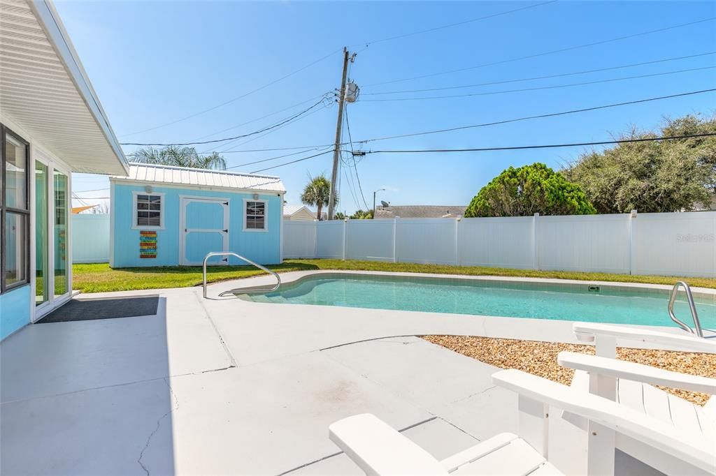For Sale: $374,900 (2 beds, 1 baths, 970 Square Feet)