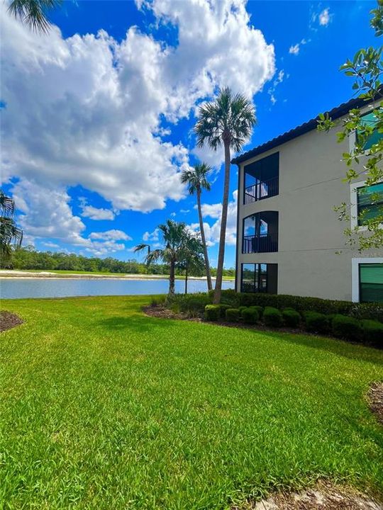 En Venta: $304,000 (2 camas, 2 baños, 1142 Pies cuadrados)