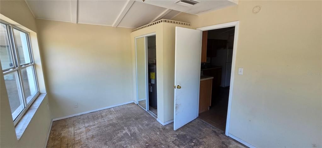 En Venta: $172,500 (3 camas, 2 baños, 1200 Pies cuadrados)