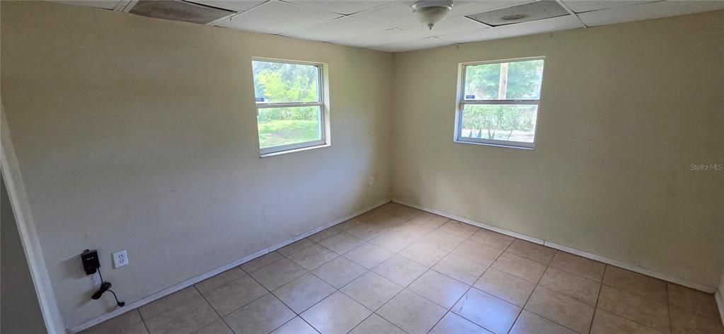 En Venta: $172,500 (3 camas, 2 baños, 1200 Pies cuadrados)