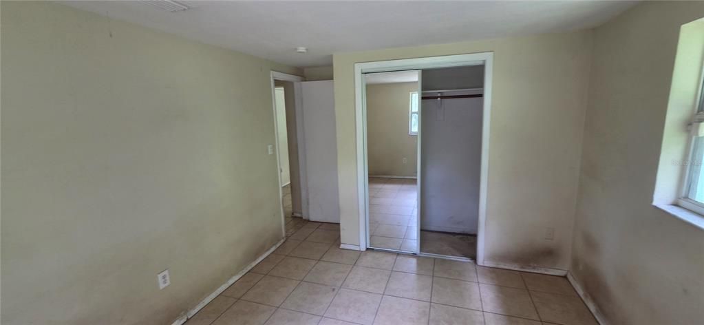 En Venta: $172,500 (3 camas, 2 baños, 1200 Pies cuadrados)