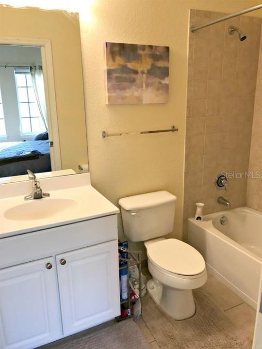 В аренду: $2,600 (2 спален, 2 ванн, 1348 Квадратных фут)