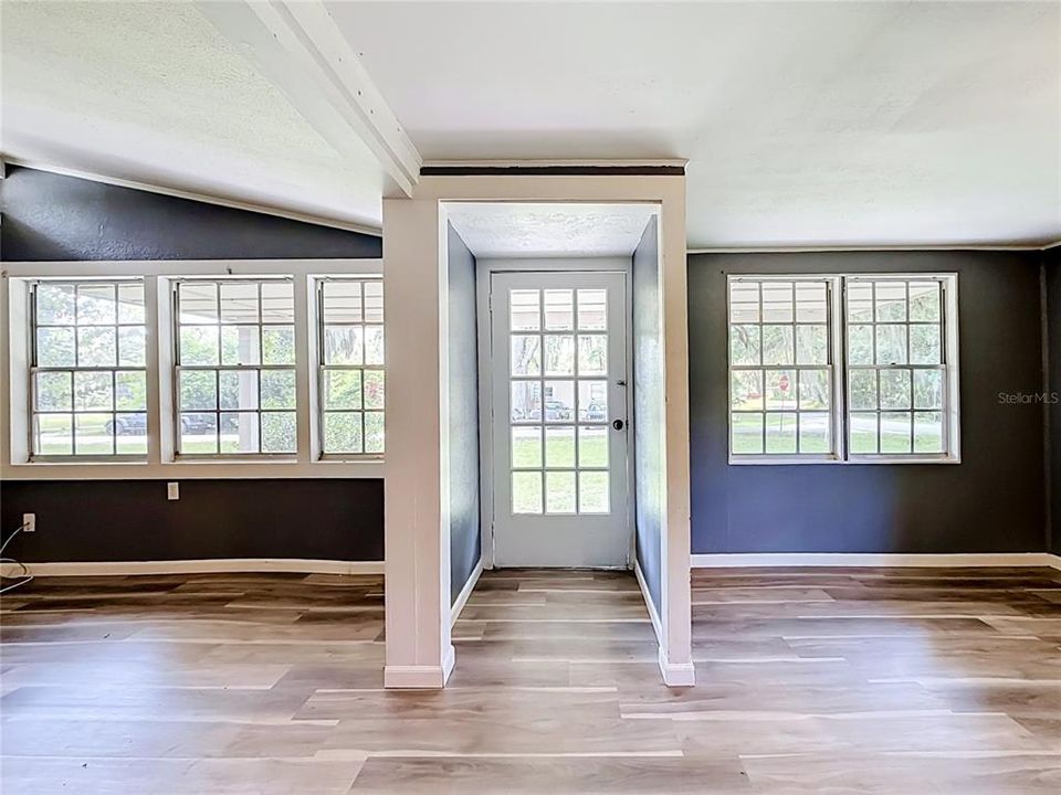 На продажу: $149,000 (3 спален, 2 ванн, 1488 Квадратных фут)