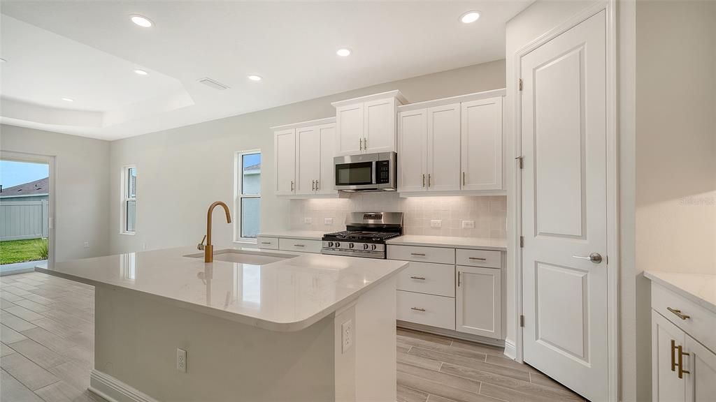 For Sale: $443,990 (3 beds, 2 baths, 1860 Square Feet)