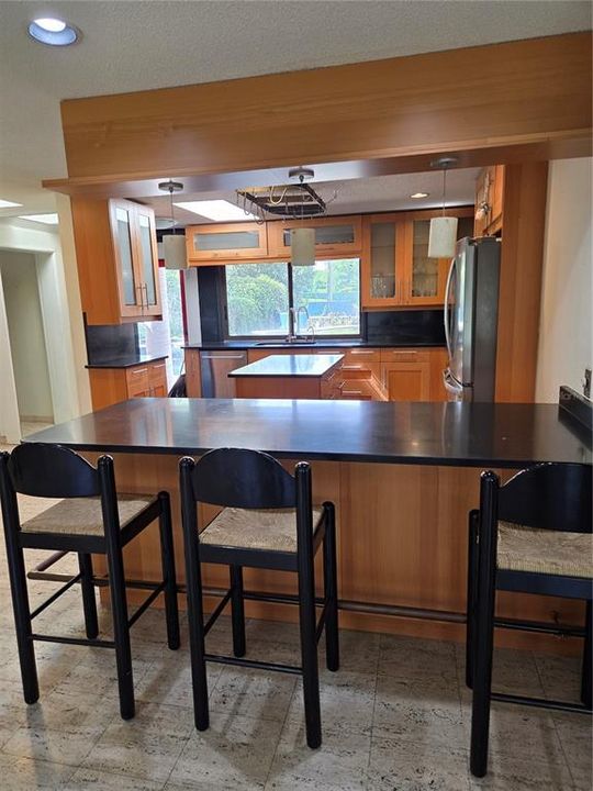 На продажу: $489,900 (4 спален, 3 ванн, 4037 Квадратных фут)