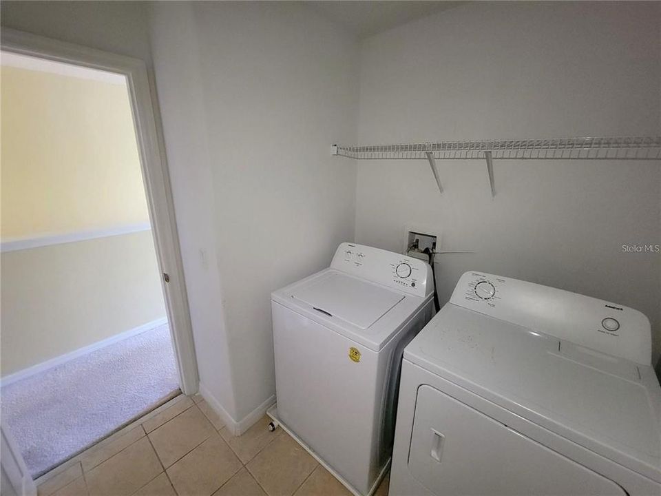В аренду: $2,895 (3 спален, 2 ванн, 2810 Квадратных фут)