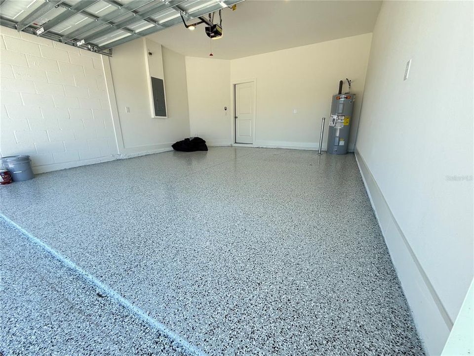 For Sale: $275,000 (3 beds, 2 baths, 1789 Square Feet)