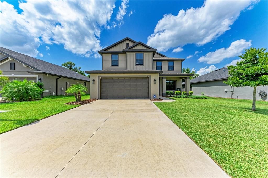 For Sale: $500,000 (5 beds, 3 baths, 2705 Square Feet)
