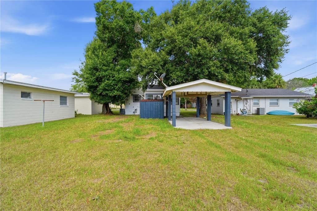 For Sale: $299,000 (2 beds, 1 baths, 1095 Square Feet)