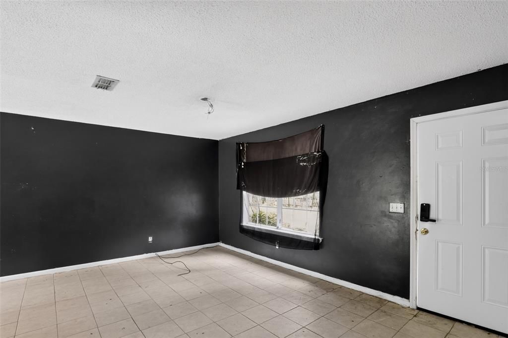 En Venta: $119,000 (3 camas, 2 baños, 1191 Pies cuadrados)