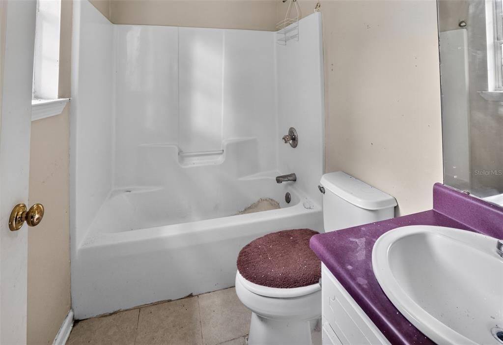 En Venta: $119,000 (3 camas, 2 baños, 1191 Pies cuadrados)