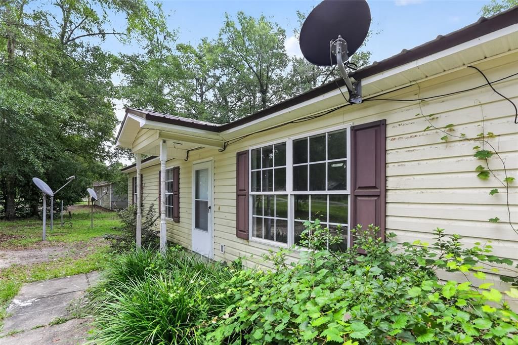En Venta: $119,000 (3 camas, 2 baños, 1191 Pies cuadrados)