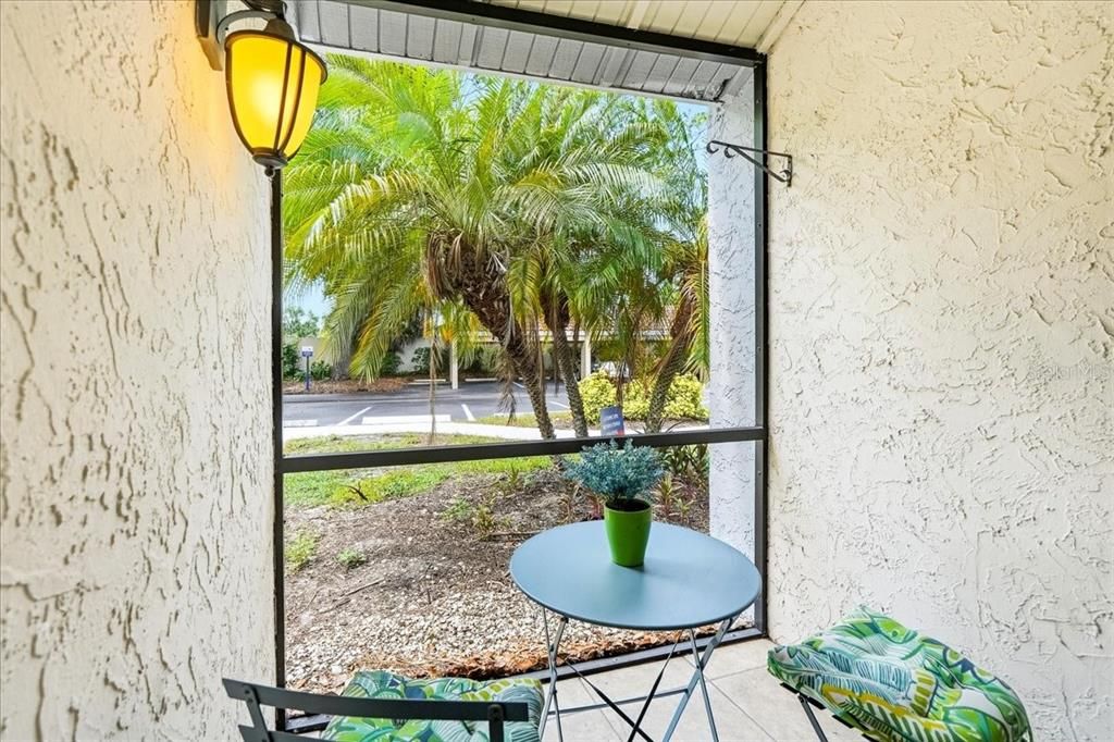 For Rent: $4,750 (2 beds, 2 baths, 1425 Square Feet)
