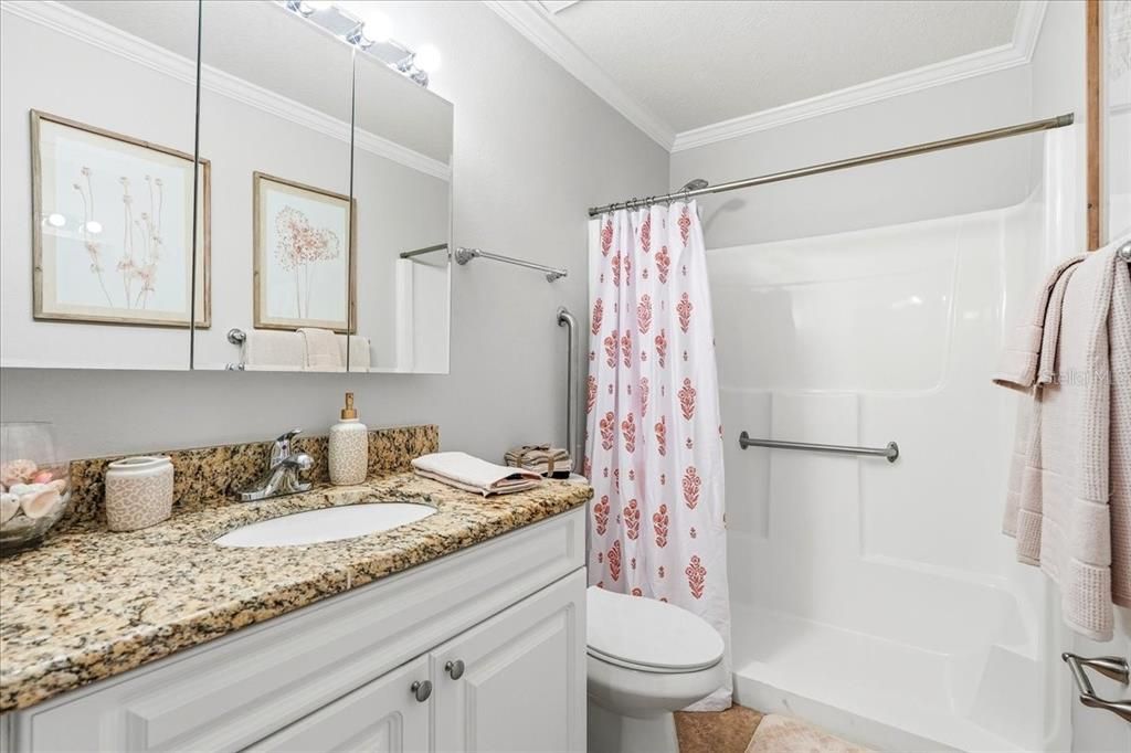 For Rent: $4,750 (2 beds, 2 baths, 1425 Square Feet)