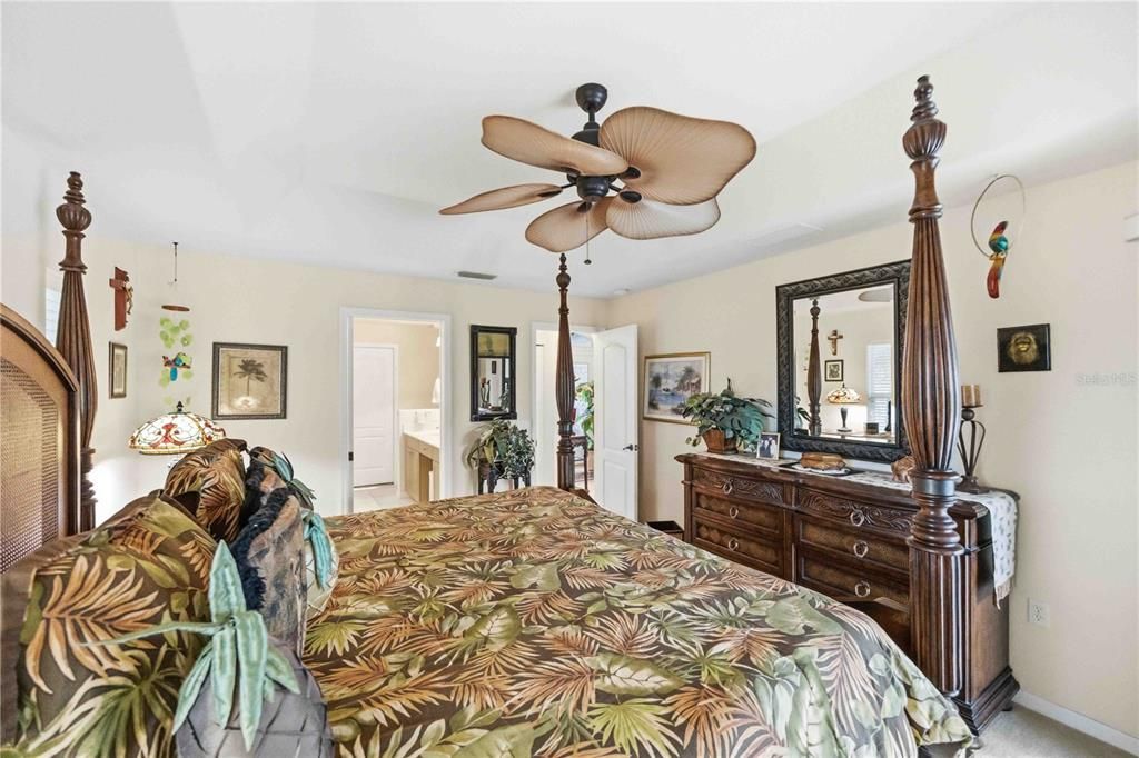 For Sale: $430,000 (3 beds, 2 baths, 1668 Square Feet)