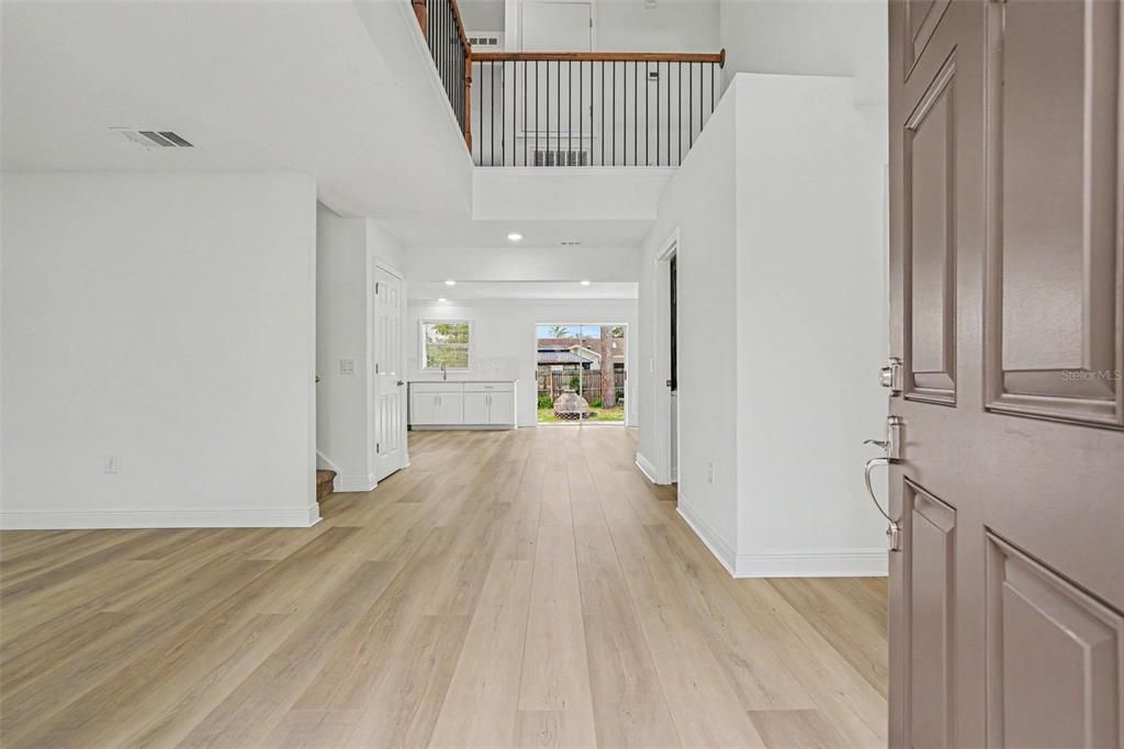 На продажу: $425,000 (5 спален, 2 ванн, 2800 Квадратных фут)