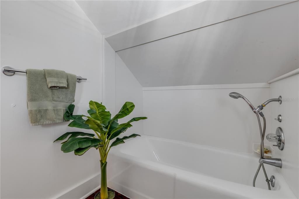 На продажу: $1,699,000 (5 спален, 4 ванн, 4243 Квадратных фут)