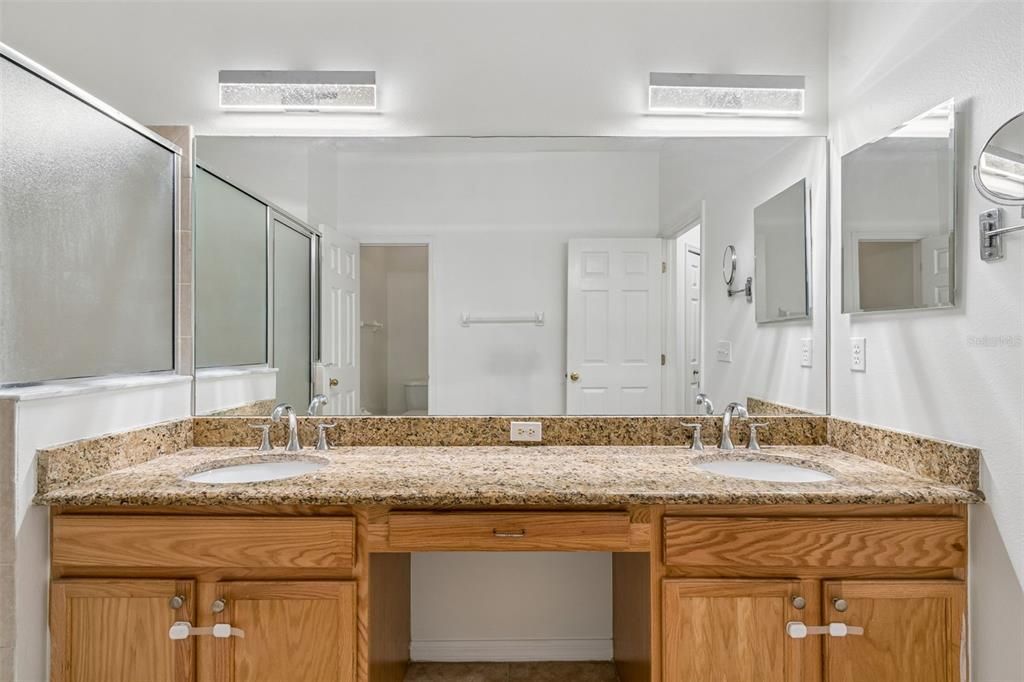For Sale: $245,000 (3 beds, 2 baths, 1492 Square Feet)