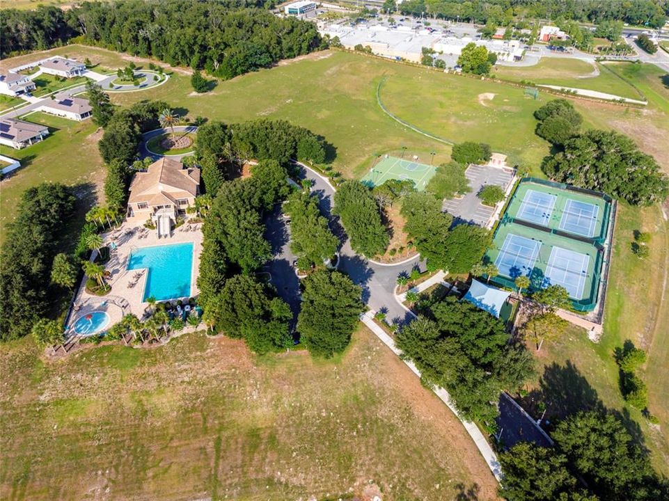 На продажу: $470,000 (4 спален, 4 ванн, 2487 Квадратных фут)