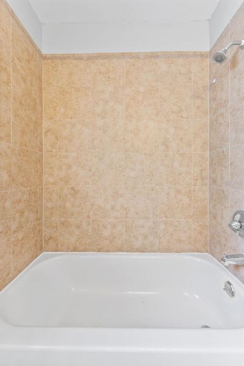 В аренду: $2,650 (3 спален, 2 ванн, 1248 Квадратных фут)
