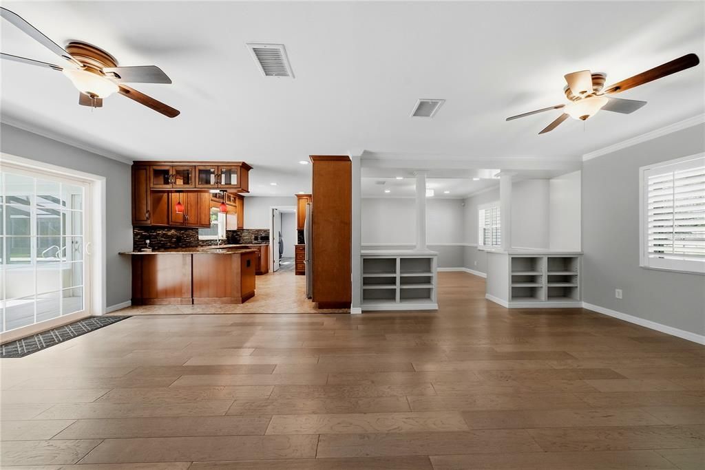 For Sale: $519,900 (3 beds, 2 baths, 1620 Square Feet)