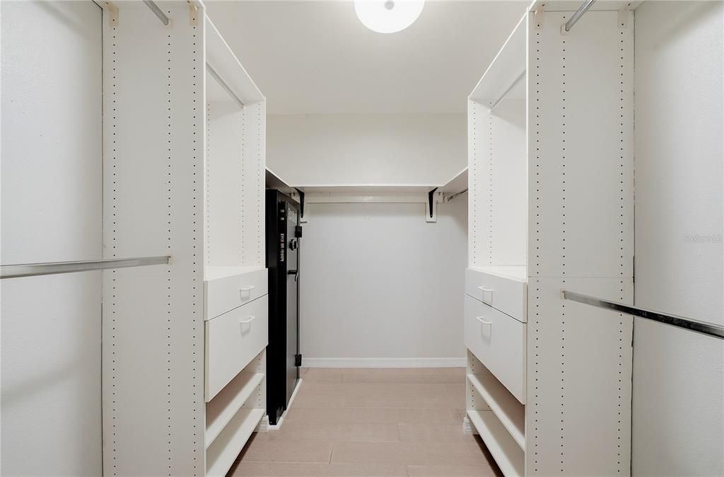 For Sale: $519,900 (3 beds, 2 baths, 1620 Square Feet)