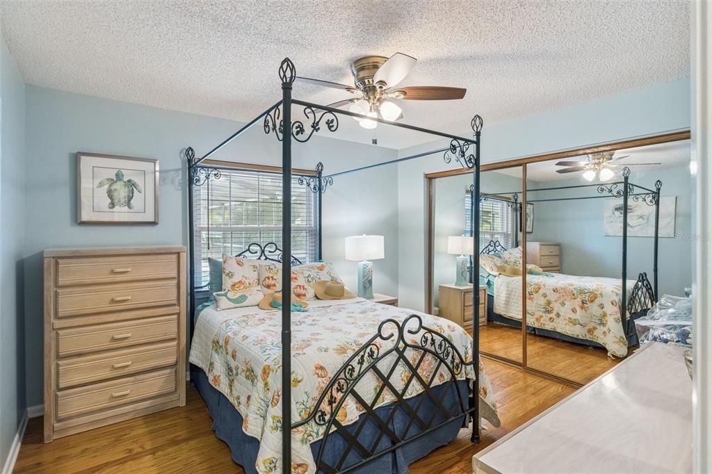 На продажу: $469,000 (3 спален, 2 ванн, 1660 Квадратных фут)