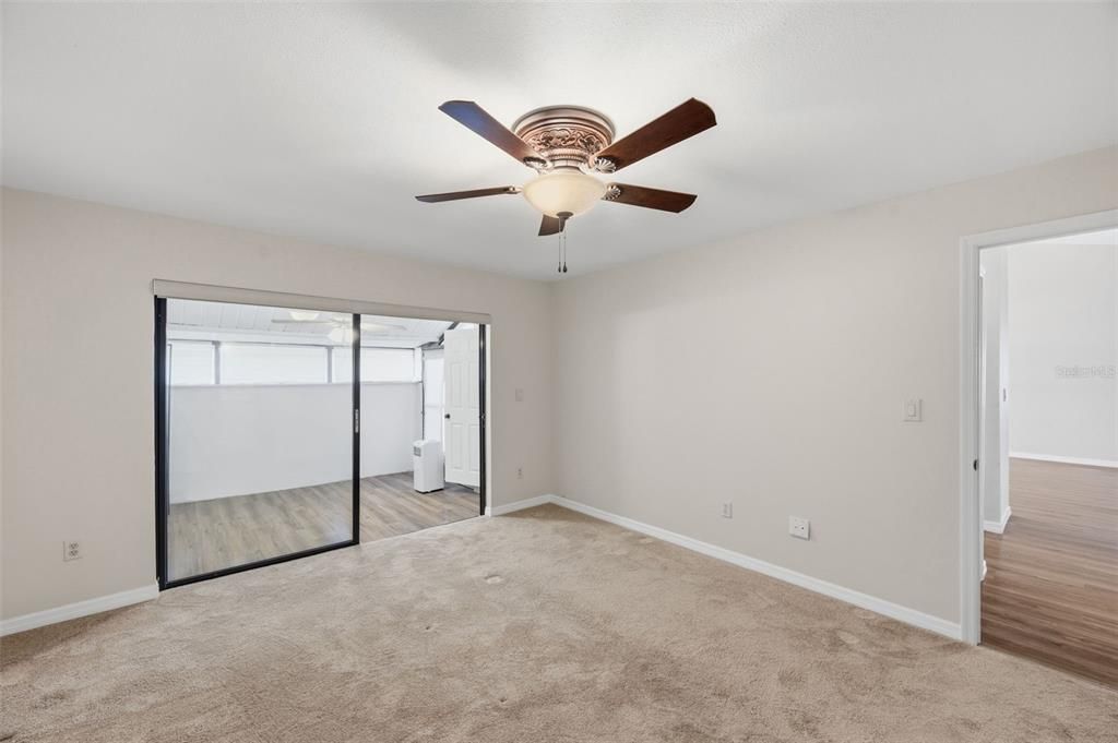 For Sale: $295,000 (2 beds, 2 baths, 1547 Square Feet)