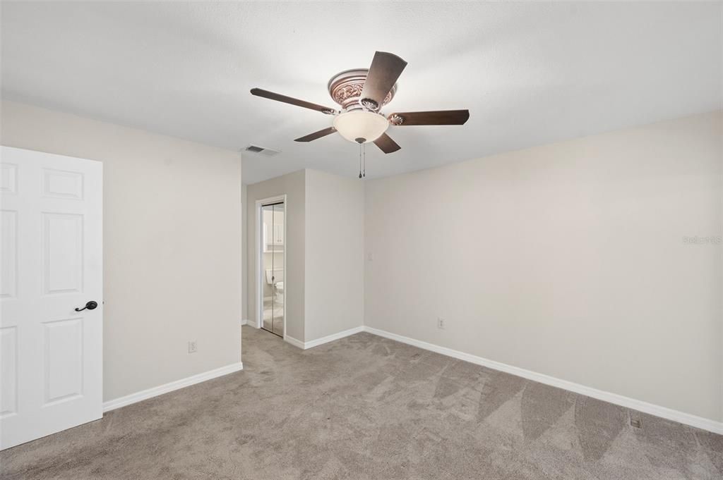 For Sale: $295,000 (2 beds, 2 baths, 1547 Square Feet)