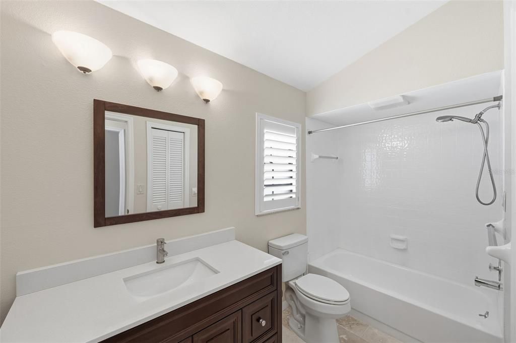 For Sale: $295,000 (2 beds, 2 baths, 1547 Square Feet)