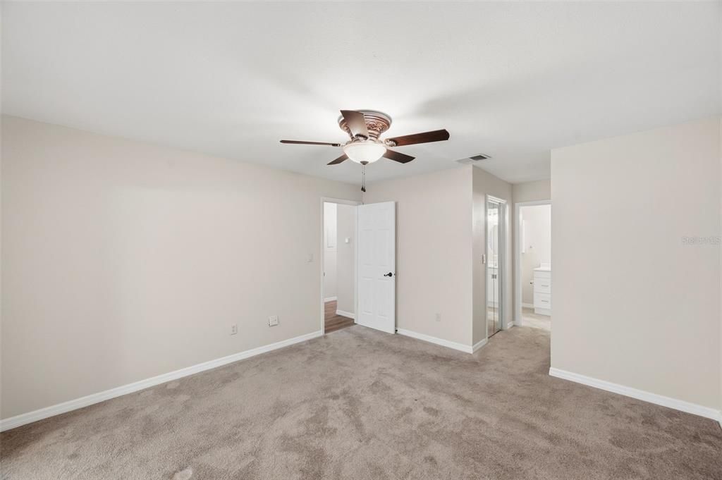 For Sale: $295,000 (2 beds, 2 baths, 1547 Square Feet)