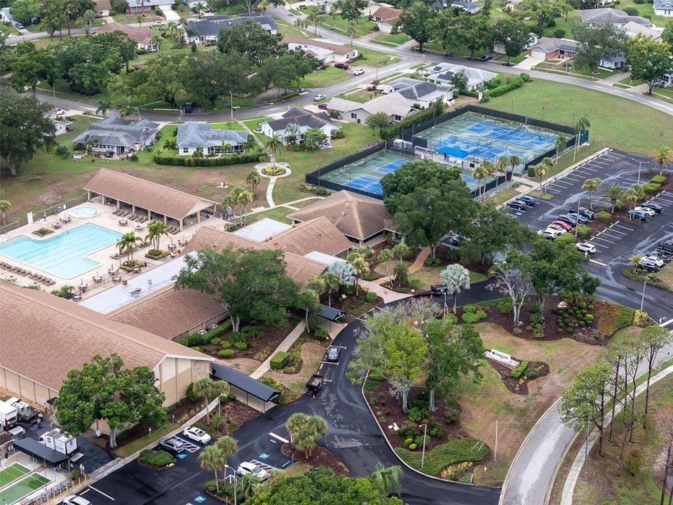 For Rent: $2,700 (2 beds, 2 baths, 1632 Square Feet)