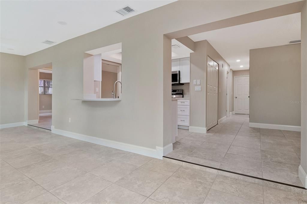 For Rent: $2,700 (2 beds, 2 baths, 1632 Square Feet)
