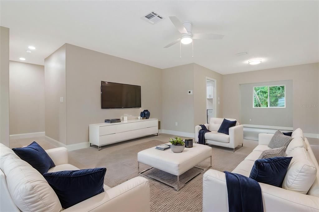 For Rent: $2,700 (2 beds, 2 baths, 1632 Square Feet)