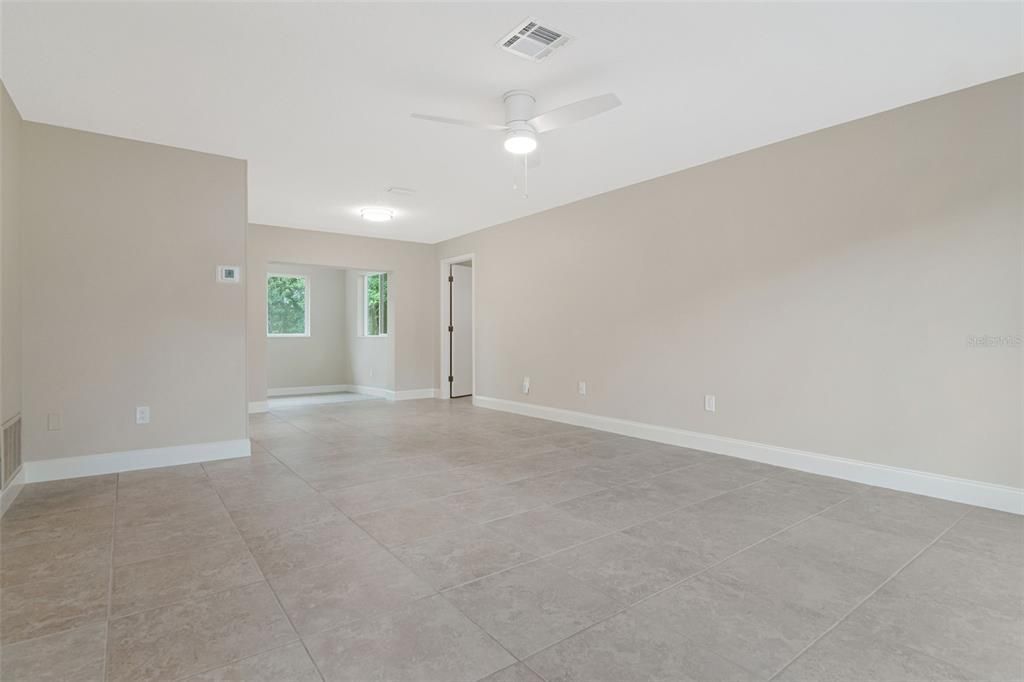 For Rent: $2,700 (2 beds, 2 baths, 1632 Square Feet)