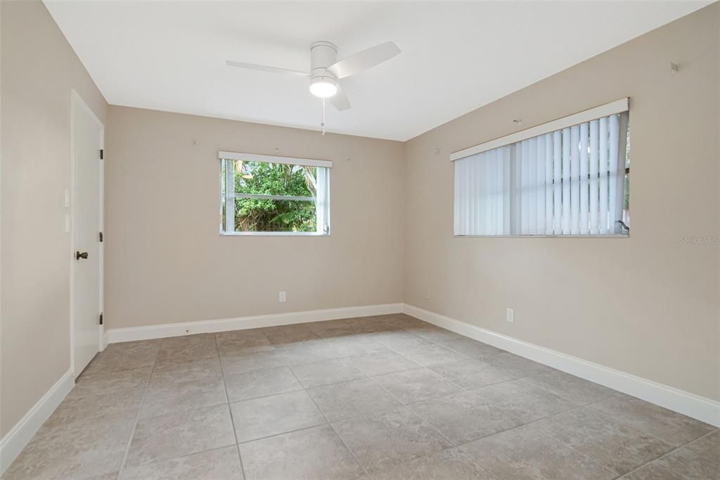 For Rent: $2,700 (2 beds, 2 baths, 1632 Square Feet)