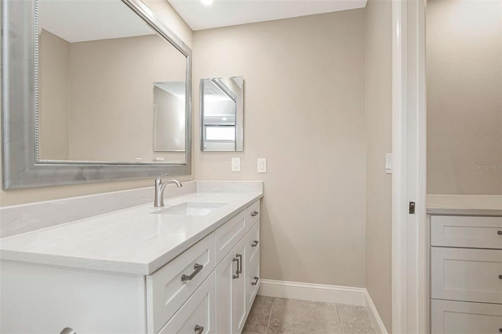 For Rent: $2,700 (2 beds, 2 baths, 1632 Square Feet)