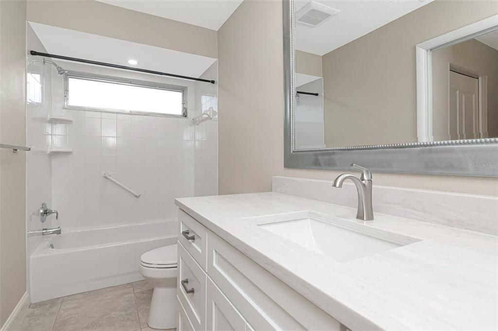 For Rent: $2,700 (2 beds, 2 baths, 1632 Square Feet)