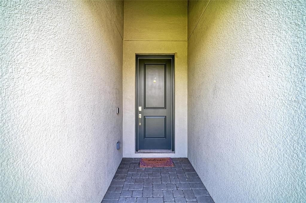 En Venta: $640,000 (3 camas, 3 baños, 2202 Pies cuadrados)